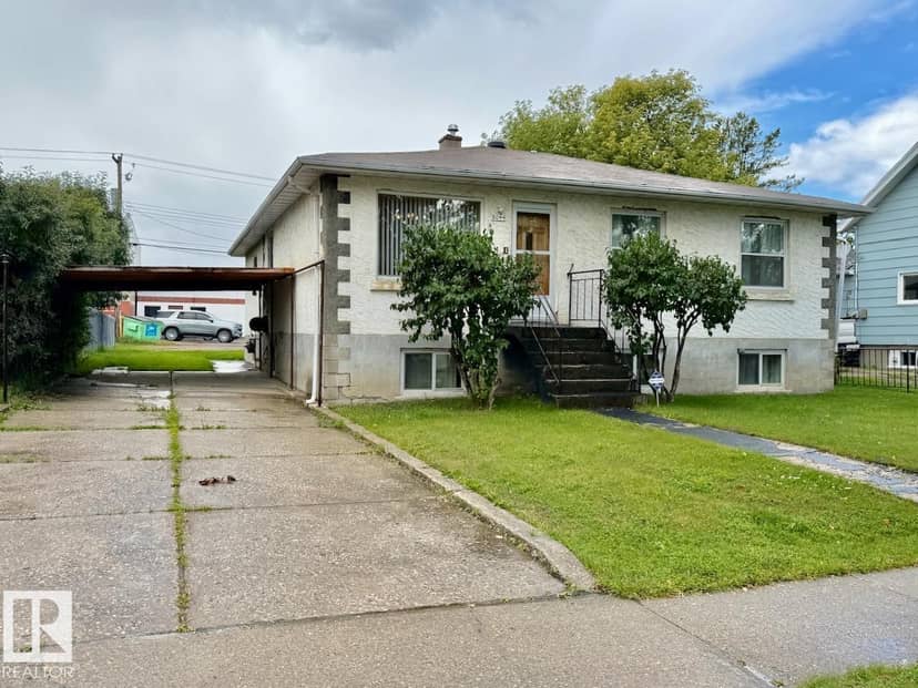 5044 49 ST, Drayton Valley
