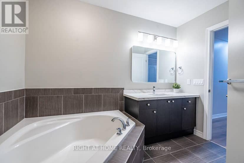 10 Cittadella Boulevard — photo 20 of 40