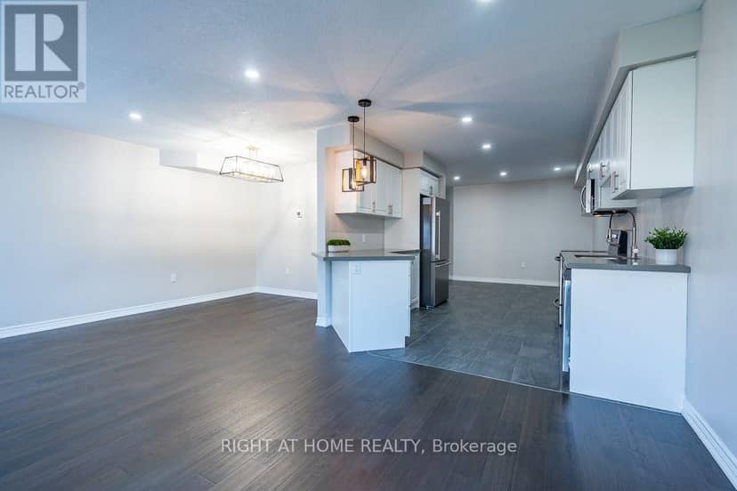 10 Cittadella Boulevard — photo 12 of 40