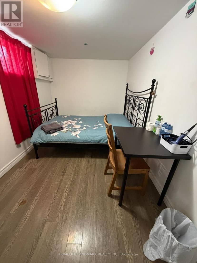 228 Hollywood Avenue — photo 18 of 18