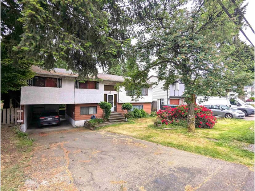 12770 102 AVENUE, Surrey, photo 2