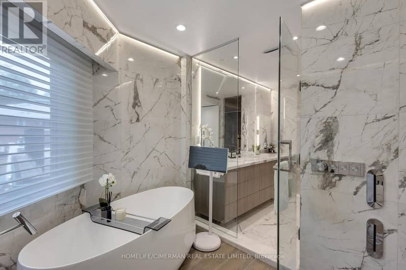 124 Lyndhurst Avenue — photo 16 of 40