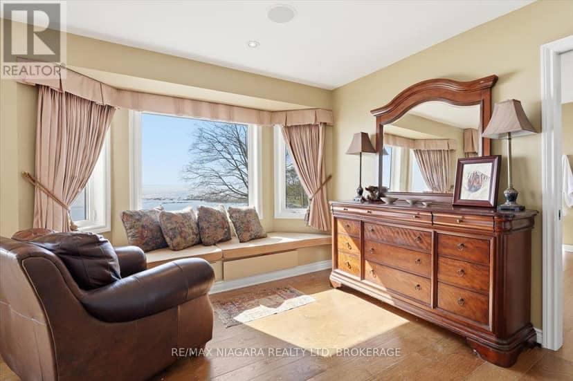 3585 Yacht Harbour Road — photo 35 of 40