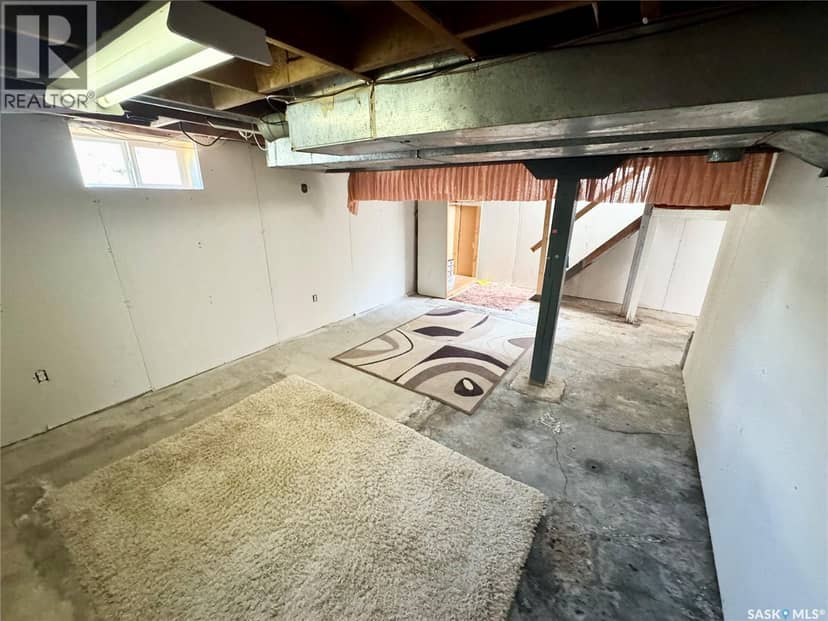 214 Bates STREET — photo 14 of 16