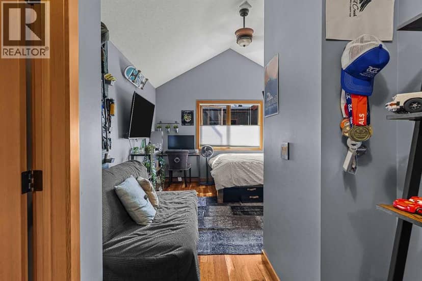 8, 511 6th Avenue — photo 34 of 40