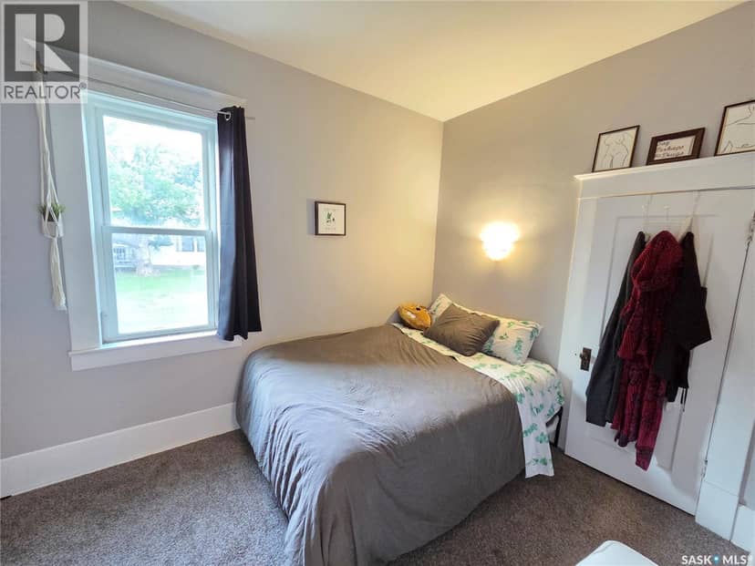 315 Carlyle STREET — photo 22 of 30