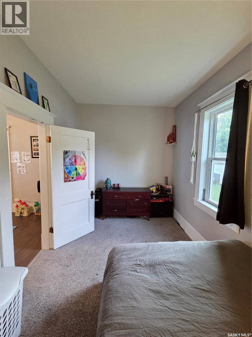 315 Carlyle STREET — photo 24 of 30