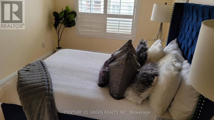409 - 10 Mendelssohn Street — photo 17 of 33