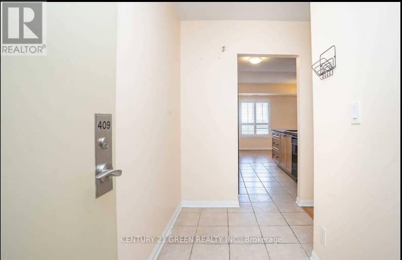 409 - 10 Mendelssohn Street — photo 3 of 33