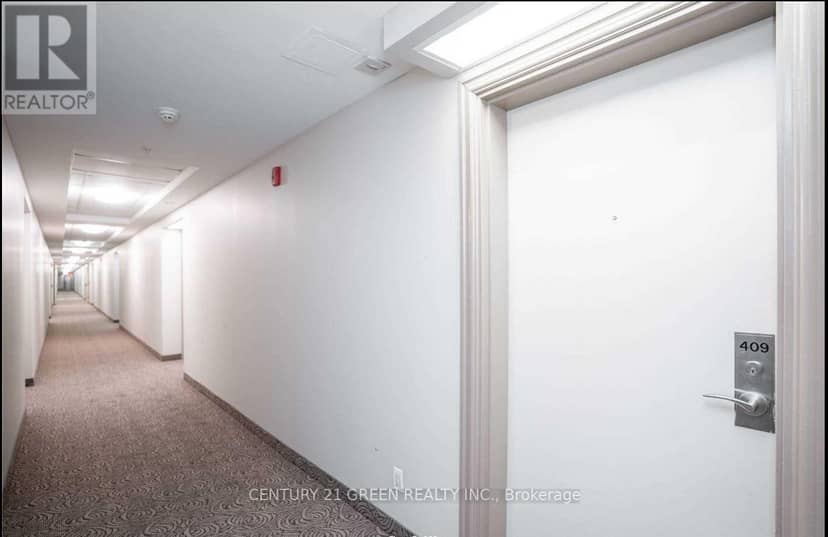 409 - 10 Mendelssohn Street — photo 32 of 33