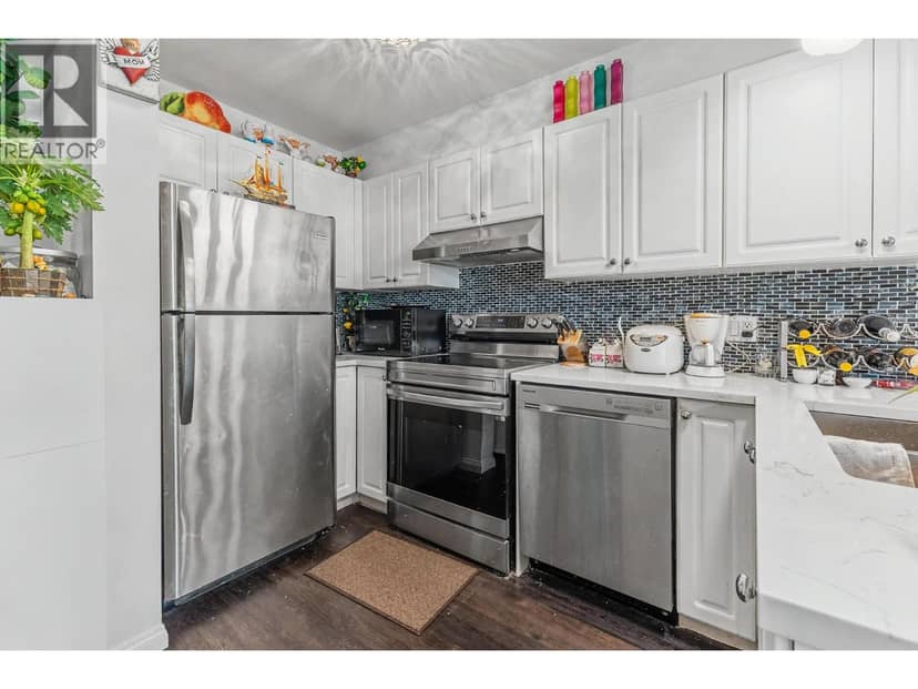 203 5555 VICTORIA DRIVE, Vancouver, photo 5