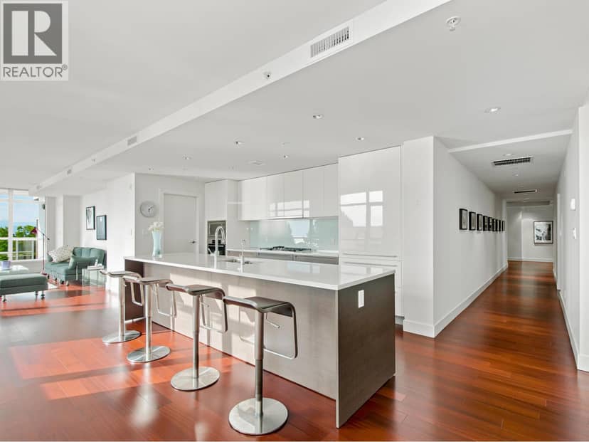 602 6080 IONA DRIVE, Vancouver, photo 6