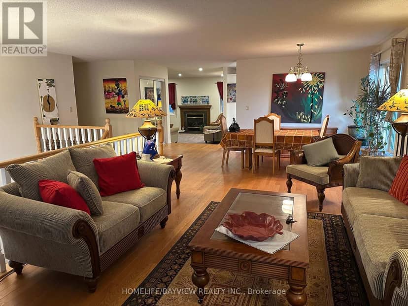 1020 Ryan Court, Kingston, photo 3