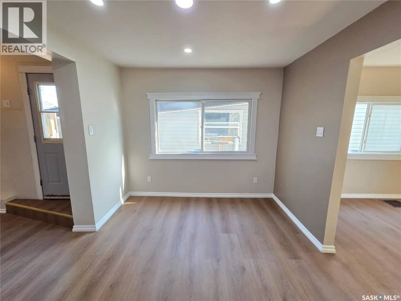 859 Cartier AVENUE, Moose Jaw, photo 6