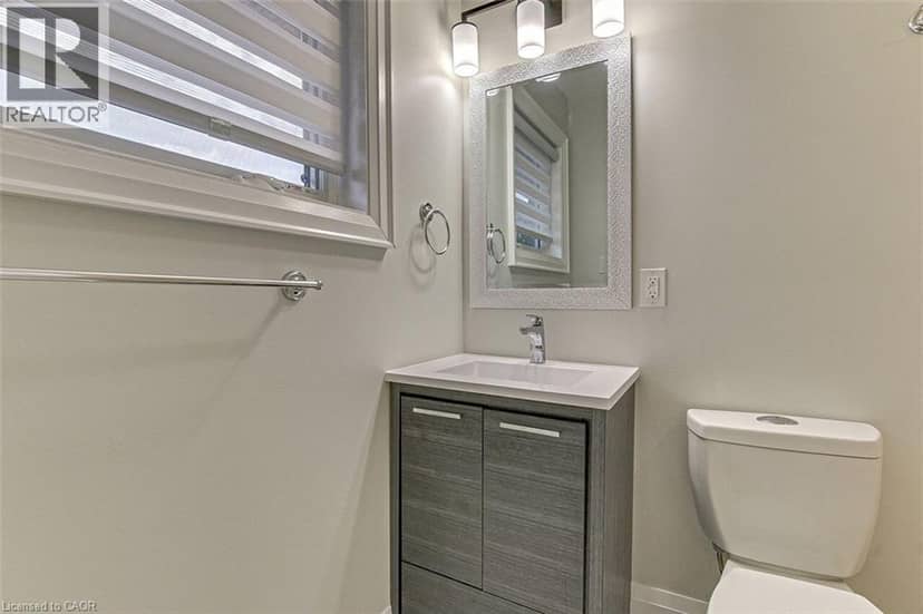 33 TYRELL Street — photo 21 of 34
