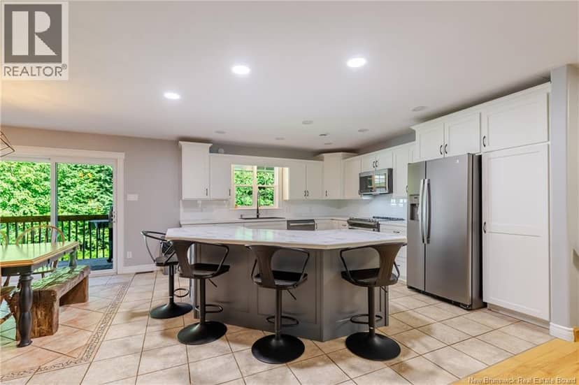 94 Mataya Drive — photo 10 of 40