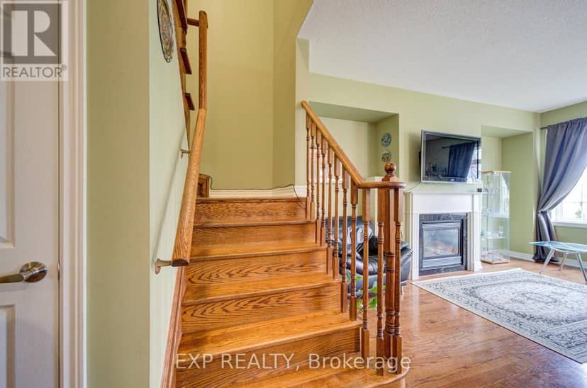 25 Sutcliff Lane — photo 16 of 40
