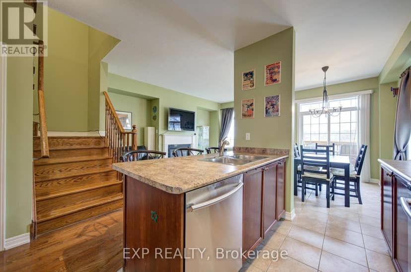 25 Sutcliff Lane — photo 19 of 40