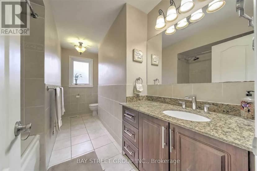 33 Heathview Avenue — photo 11 of 20