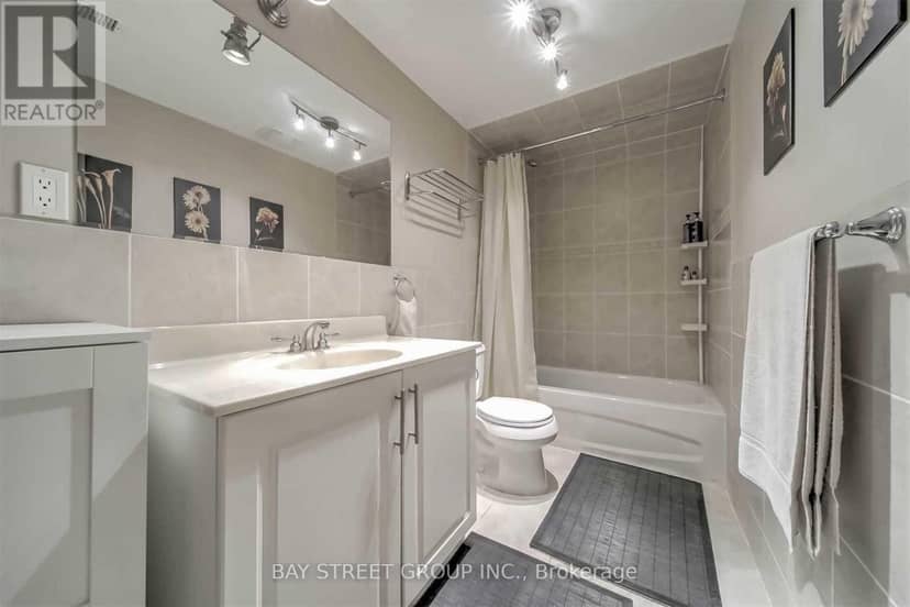 33 Heathview Avenue — photo 15 of 20