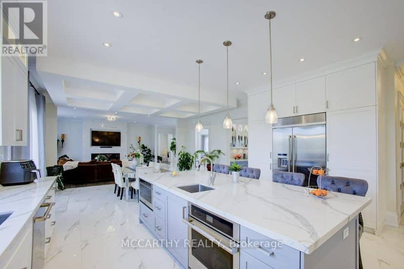120 Highpoint Crescent — photo 17 of 40