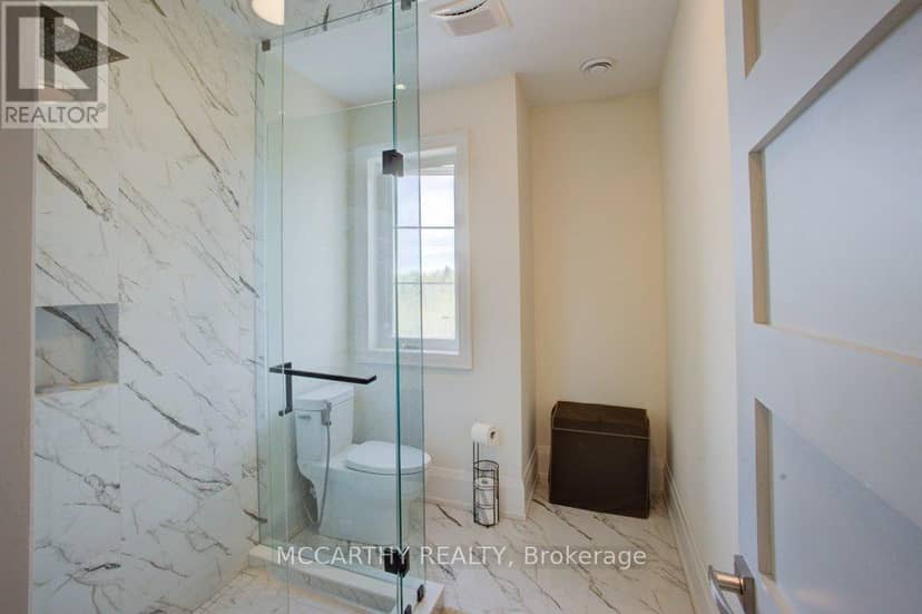 120 Highpoint Crescent — photo 32 of 40