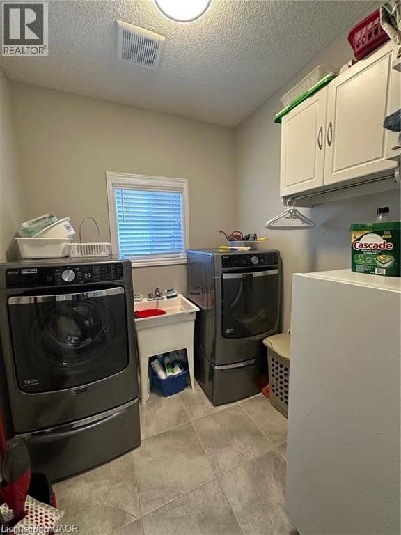 64 ENGLISH Crescent — photo 13 of 35