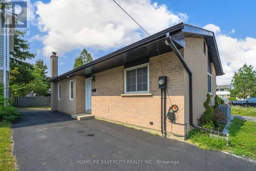 3 Hapsburg Square, Brampton, photo 2