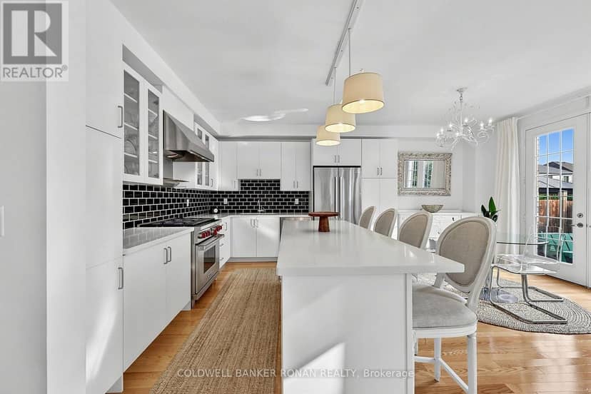 71 Cauthers Crescent — photo 10 of 40