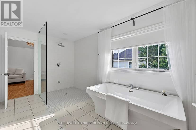 71 Cauthers Crescent — photo 20 of 40