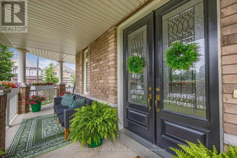 71 Cauthers Crescent — photo 2 of 40
