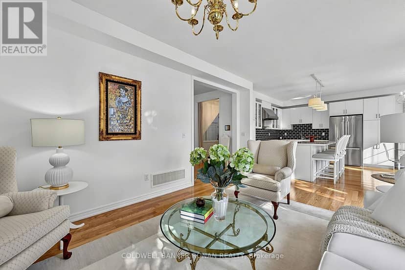 71 Cauthers Crescent — photo 9 of 40