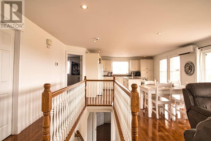 65 Riverview Dr — photo 17 of 40