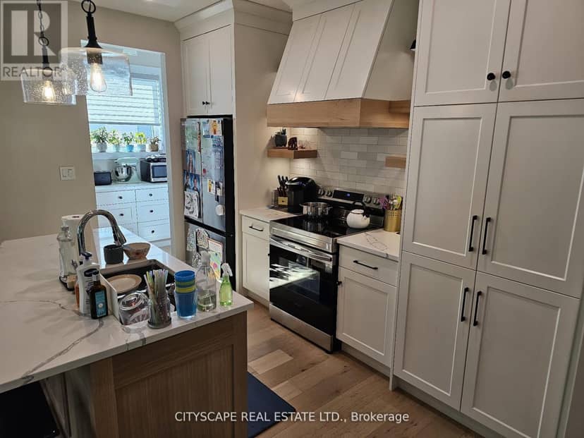 274 Bell Street — photo 5 of 32