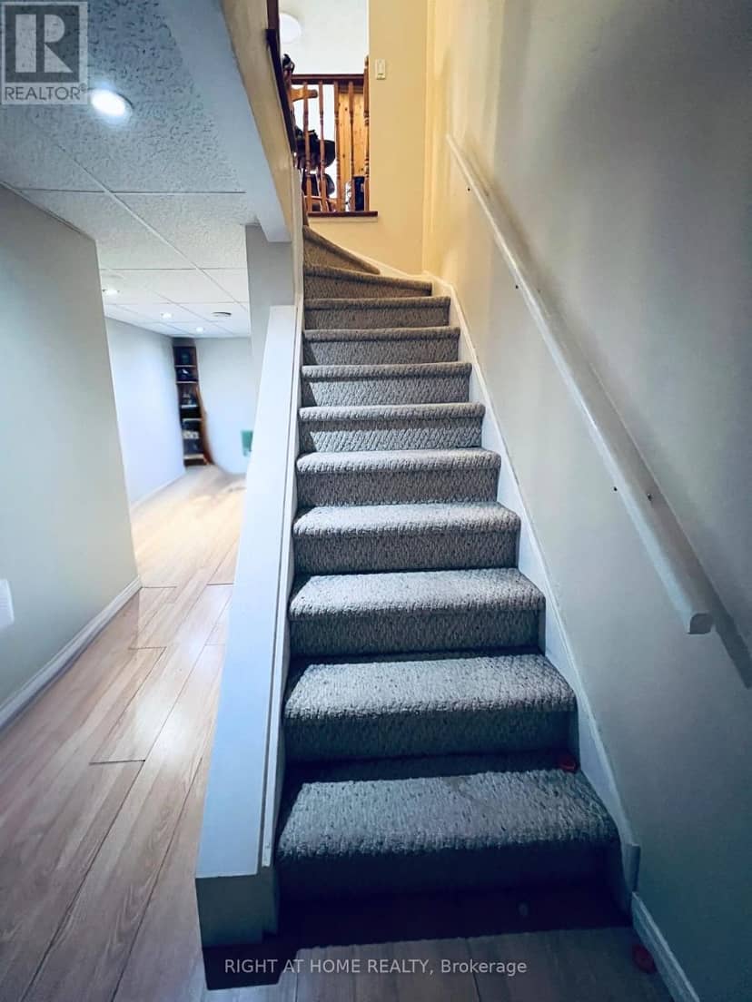 1741 Jobin Crescent — photo 19 of 25