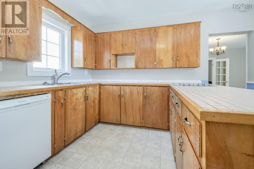 33 Mechanic Street — photo 12 of 27