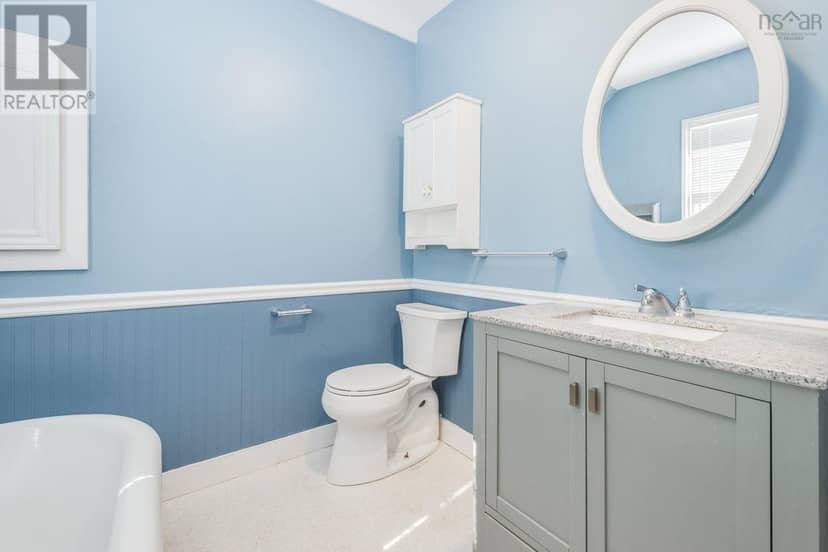 33 Mechanic Street — photo 13 of 27