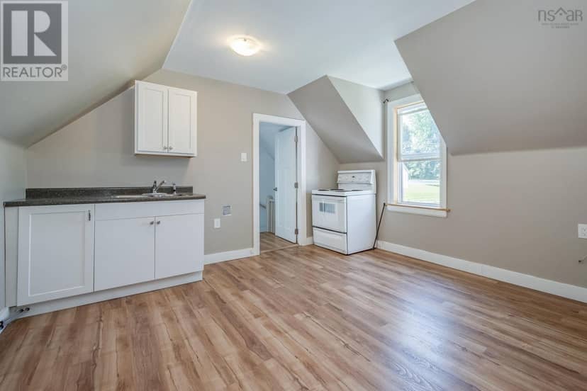 33 Mechanic Street — photo 24 of 27