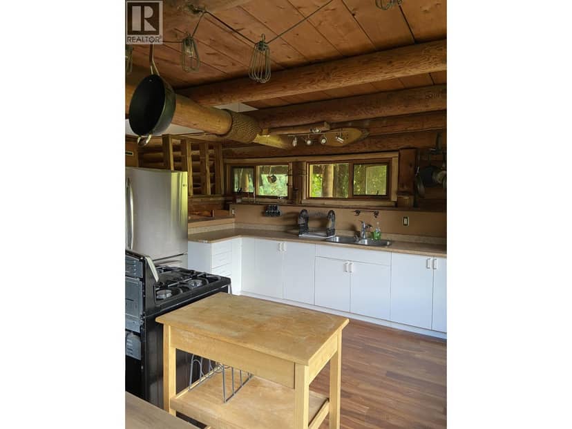2415 USK STATION ROAD, Terrace, photo 4