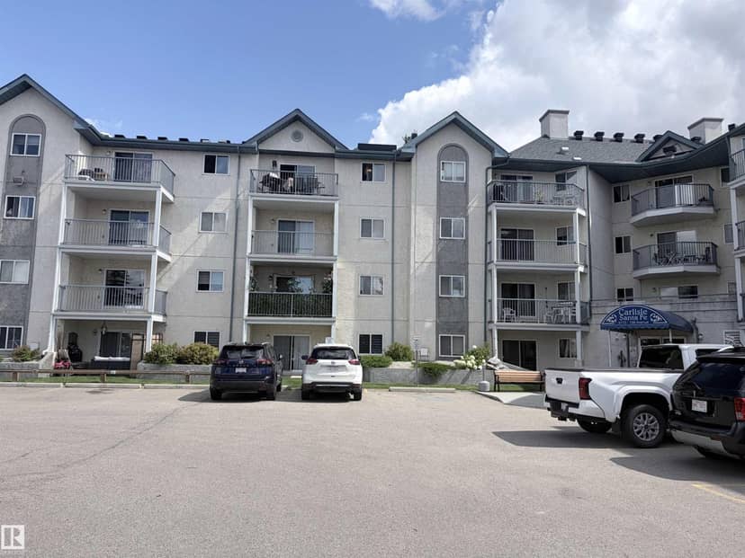 #208 6710 158 AV NW, Edmonton, photo 2