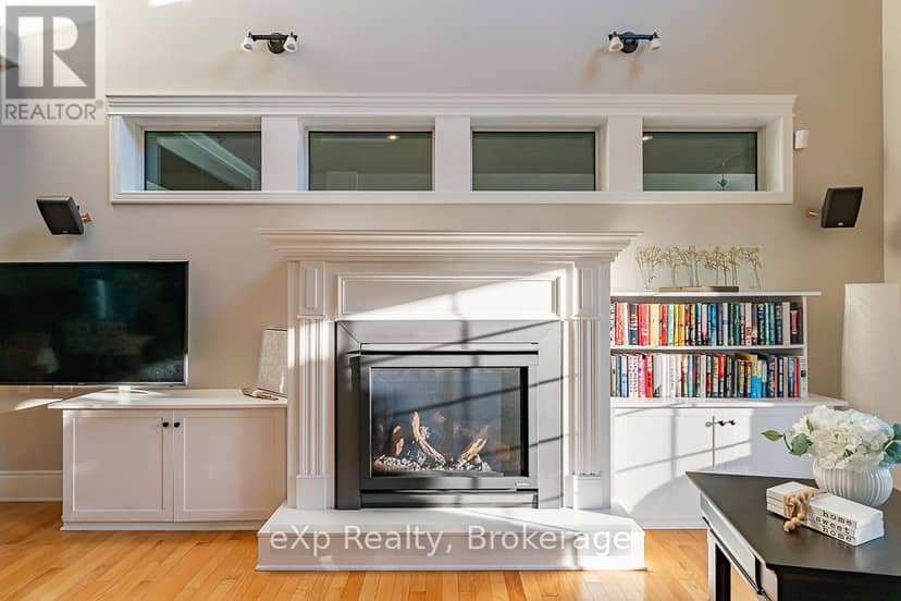 141 Bay Street — photo 14 of 40