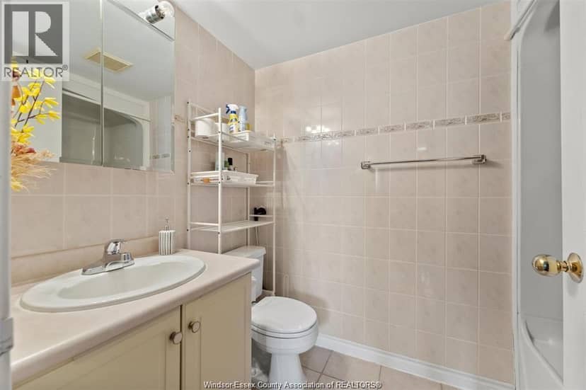 3000 SANDWICH STREET Unit# 306 — photo 21 of 32