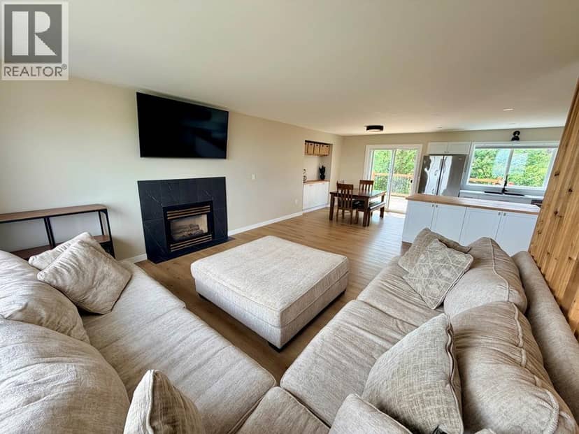 1037 Paradise Valley Subdivision, Dawson Creek, photo 6