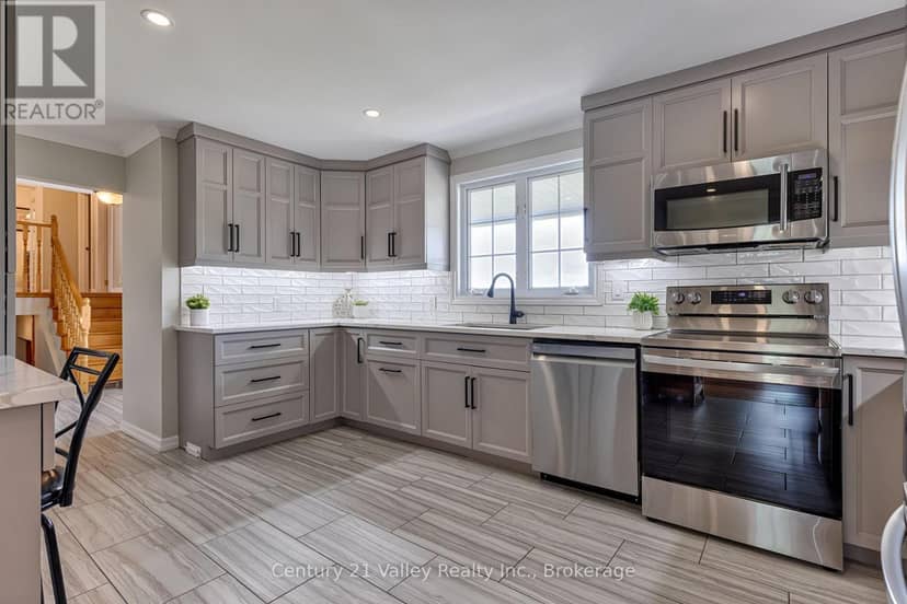 406 Water Street — photo 20 of 40