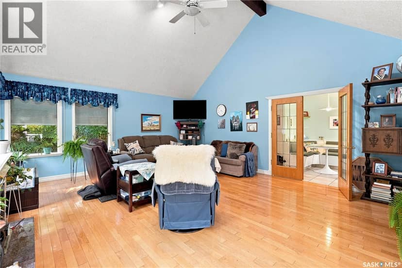 10 Ruby PLACE — photo 33 of 40