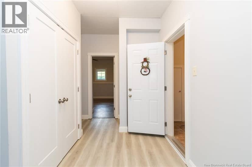 1517 Woodstock Road — photo 37 of 40