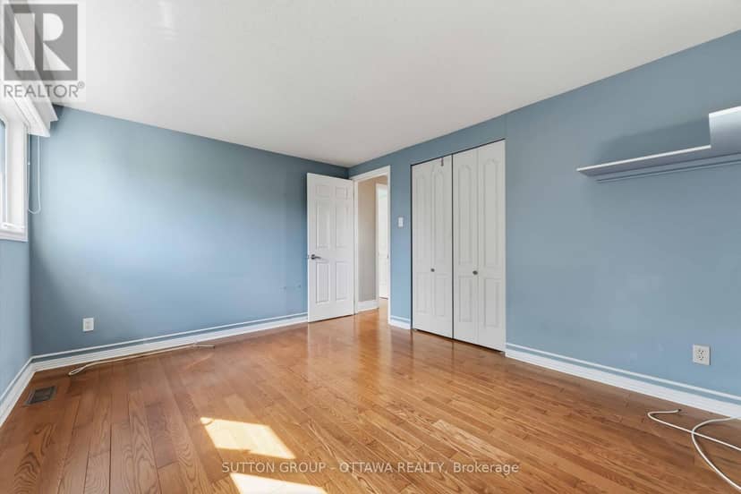 16 Crimson Gate — photo 29 of 40