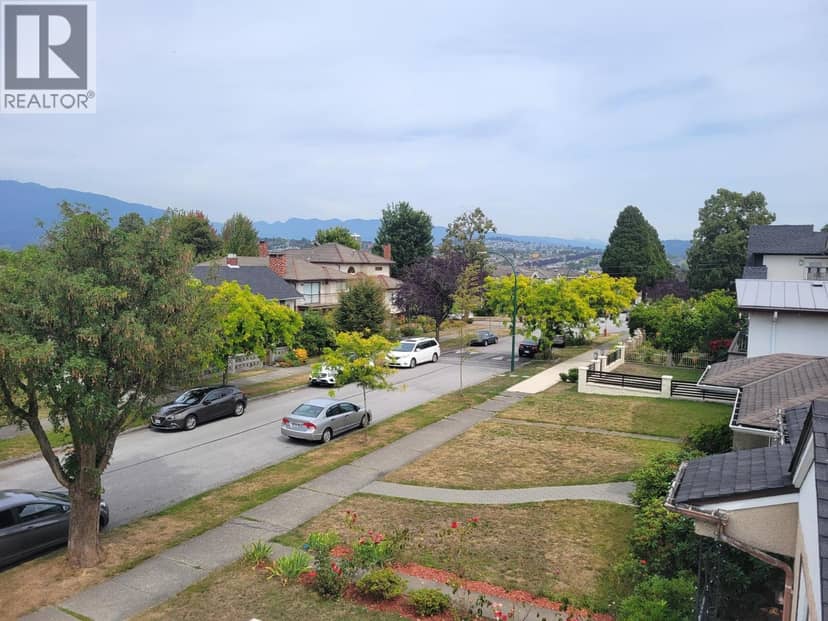 2962 KITCHENER STREET, Vancouver, photo 3