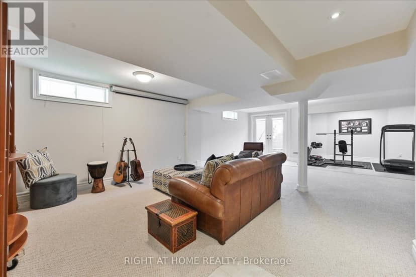 154 Charlton Boulevard — photo 36 of 40