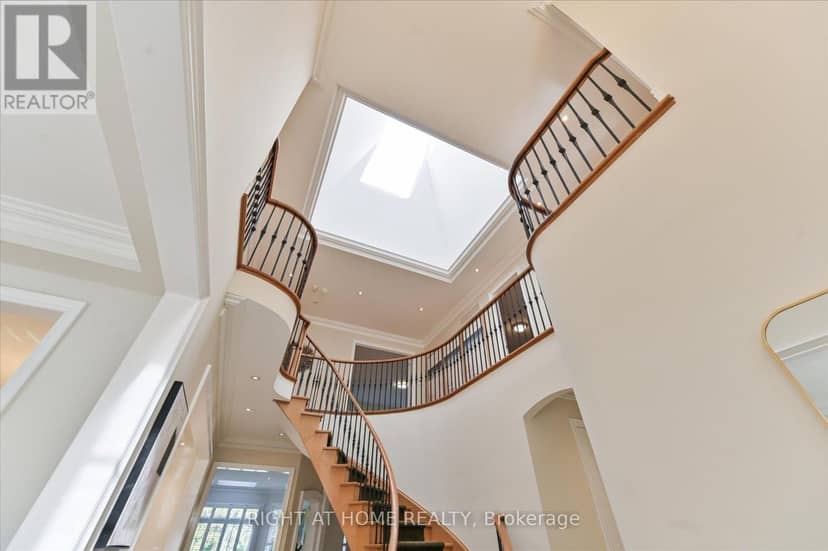 154 Charlton Boulevard — photo 6 of 40